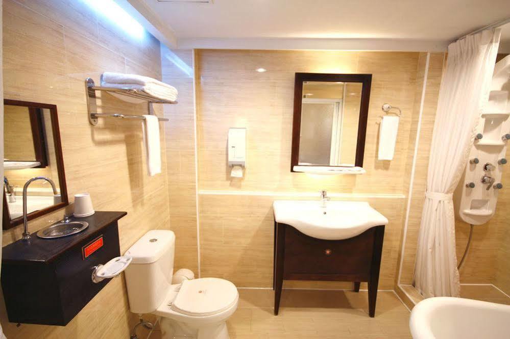 Kindness Xin Jue Jiang Hotel Kaohsiung Exterior photo