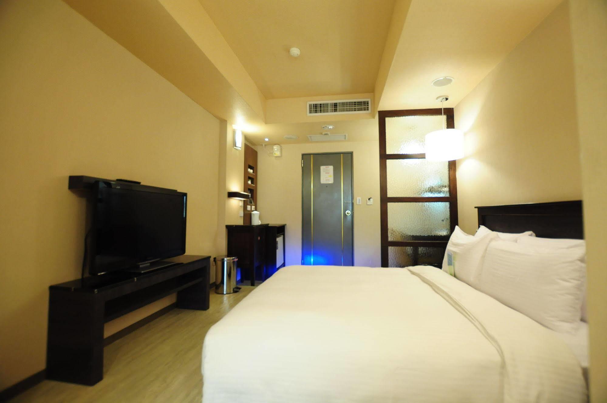 Kindness Xin Jue Jiang Hotel Kaohsiung Exterior photo