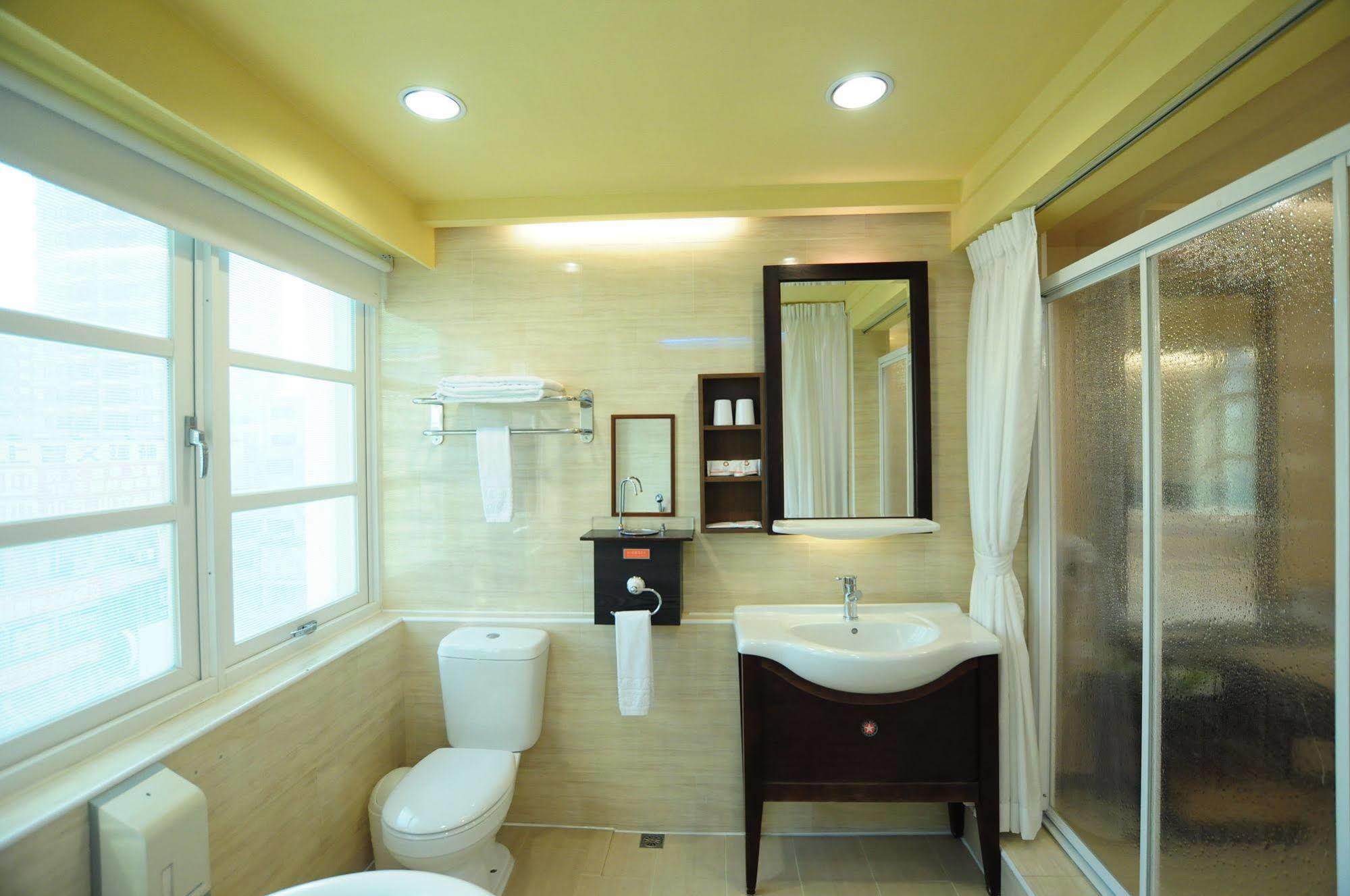 Kindness Xin Jue Jiang Hotel Kaohsiung Exterior photo